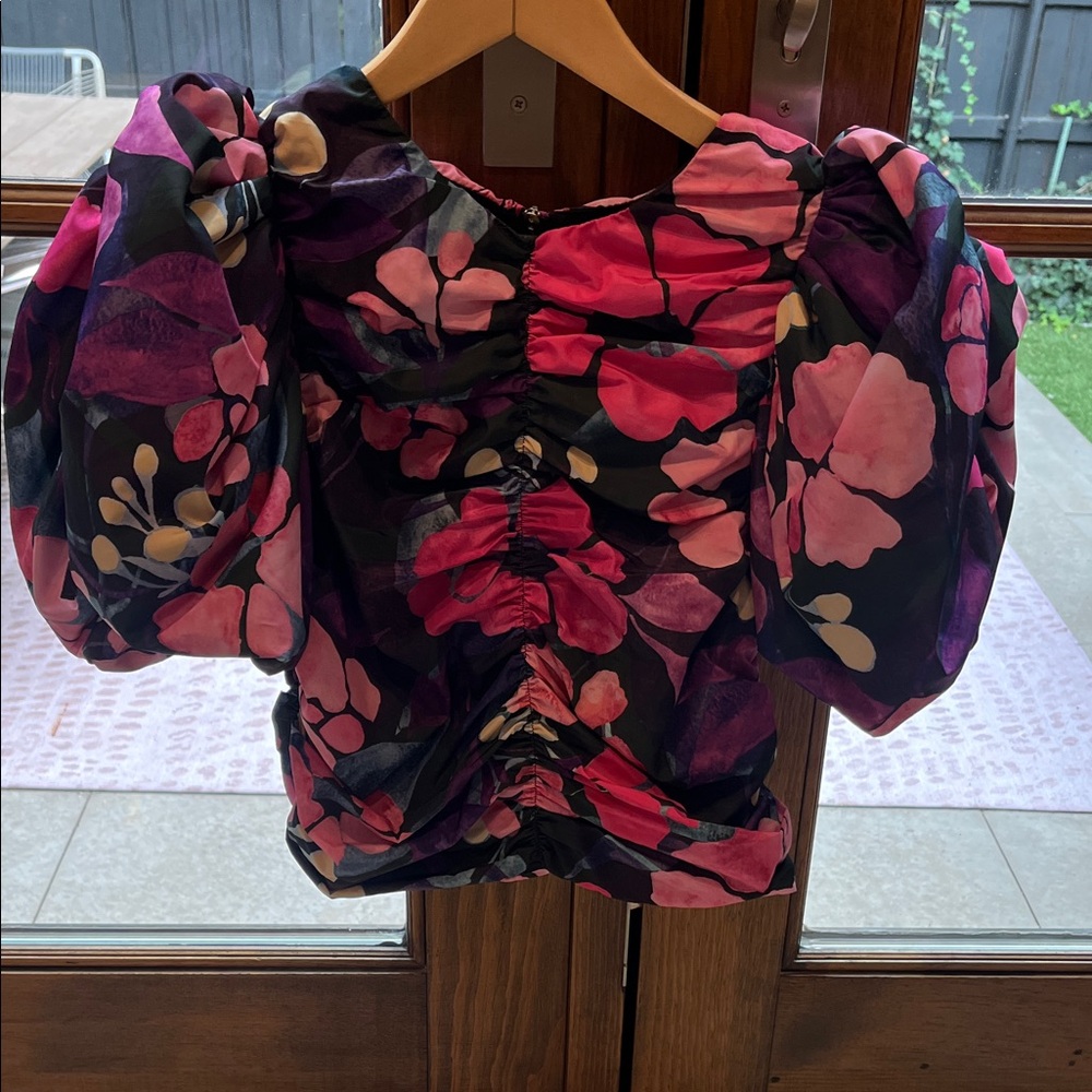 H&M Floral Puff Sleeve Top - Pink and Black